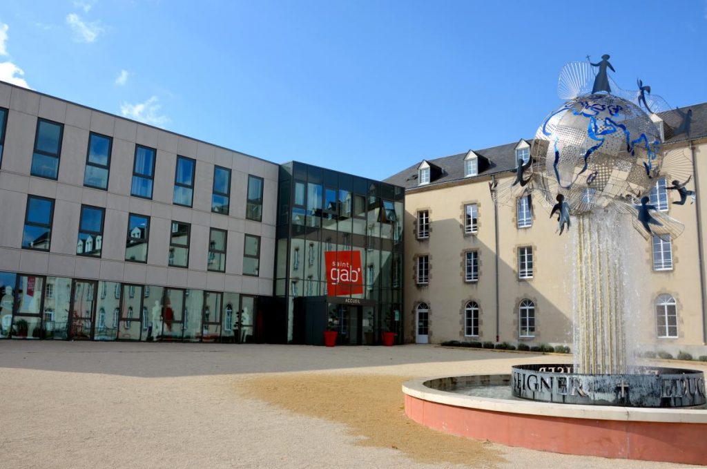 collège lycée st laurent sur sèvre