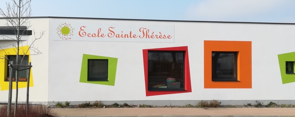 Enseigne-école-maternelle